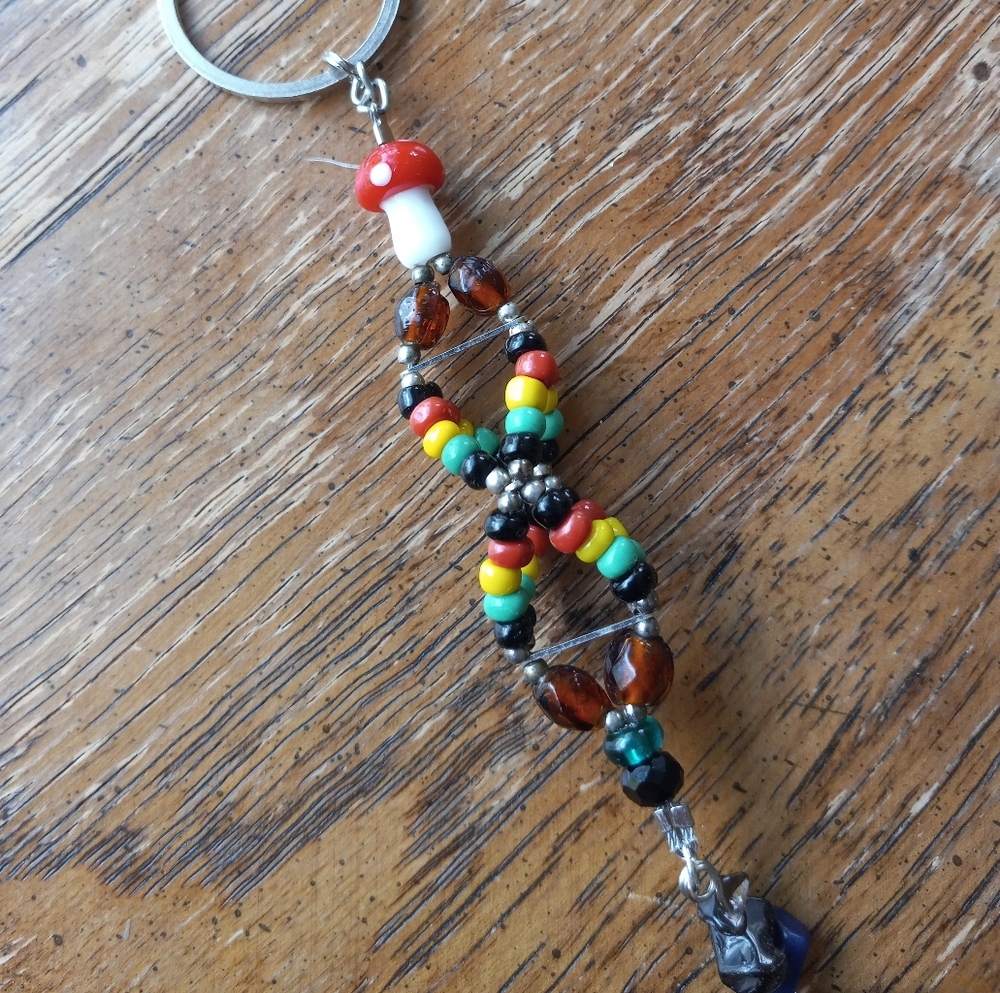 πHandmade Mushroom Rasta Keychain!!!! Free W/ Bundle!!!! - Picture 2 of 11